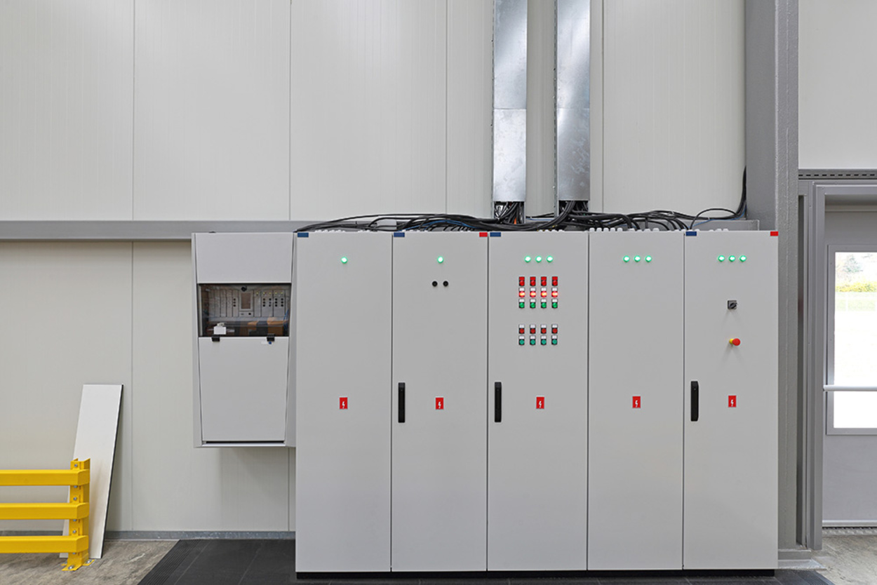 Mess- & Wandler­anlagen bei Elektro Kamali in Hanau